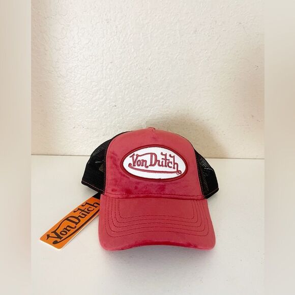 VON DUTCH Red VELVET CRUSH TRUCKER HAT. Y2K style. NWT - Picture 4 of 8
